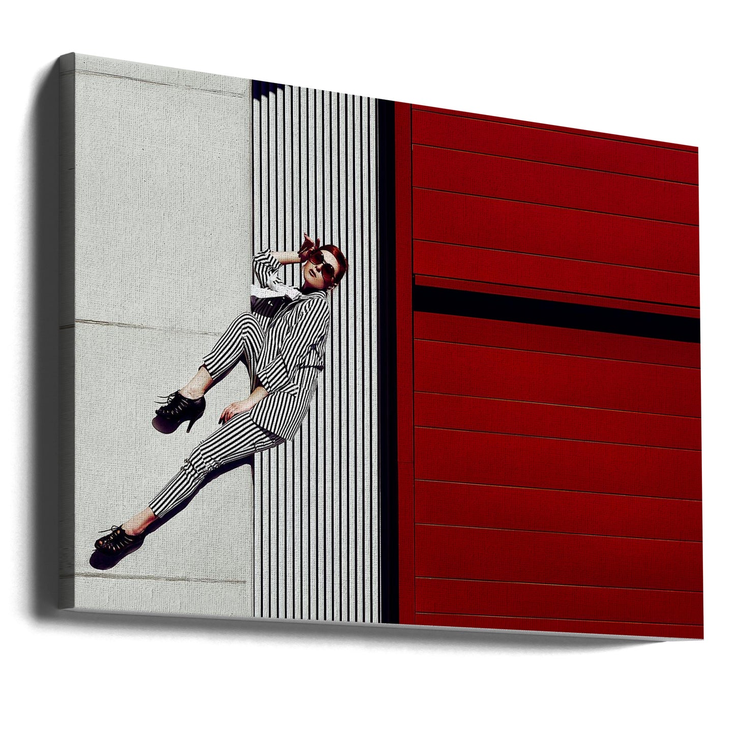 Striped Illusion | Canvas