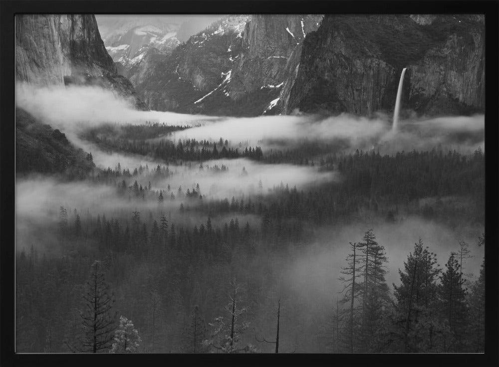 Dimma som flyter i Yosemite Valley | Poster