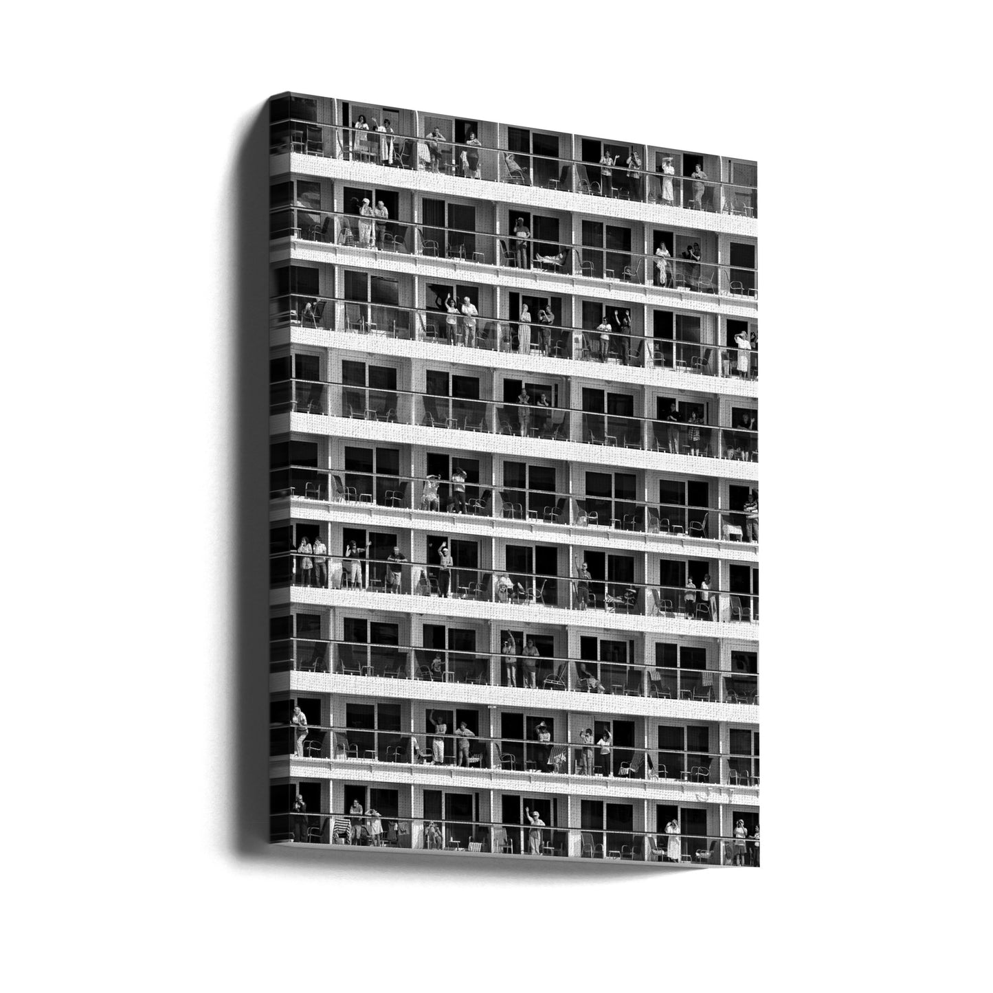 Massturism | Canvas