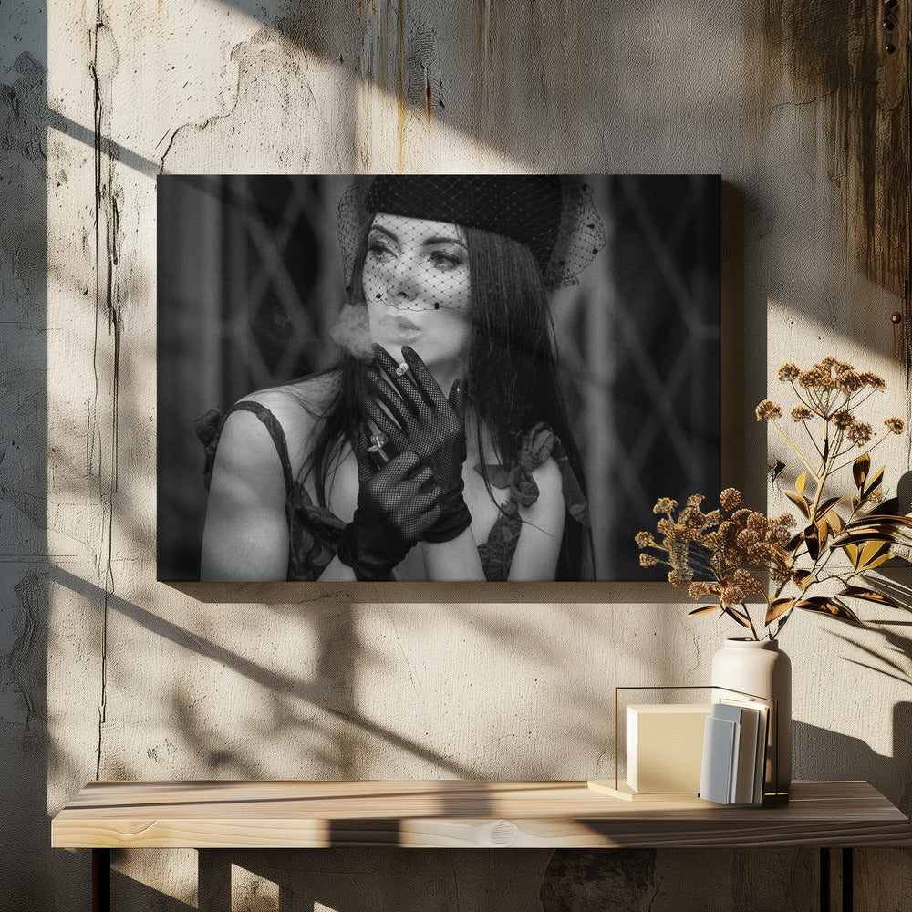 Valeria | Canvas
