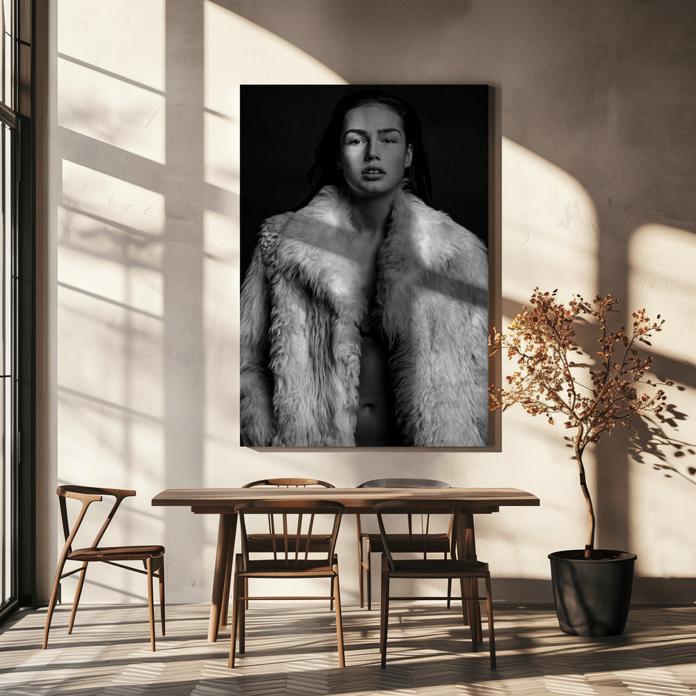 Romi | Canvas