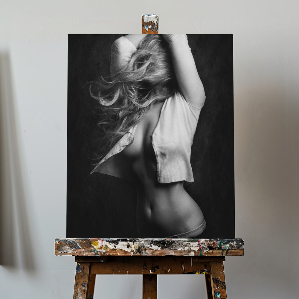 Mia | Canvas