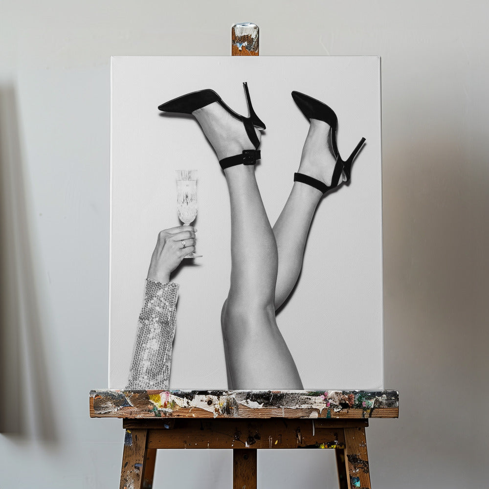 Champagne legs Black and White | Canvas