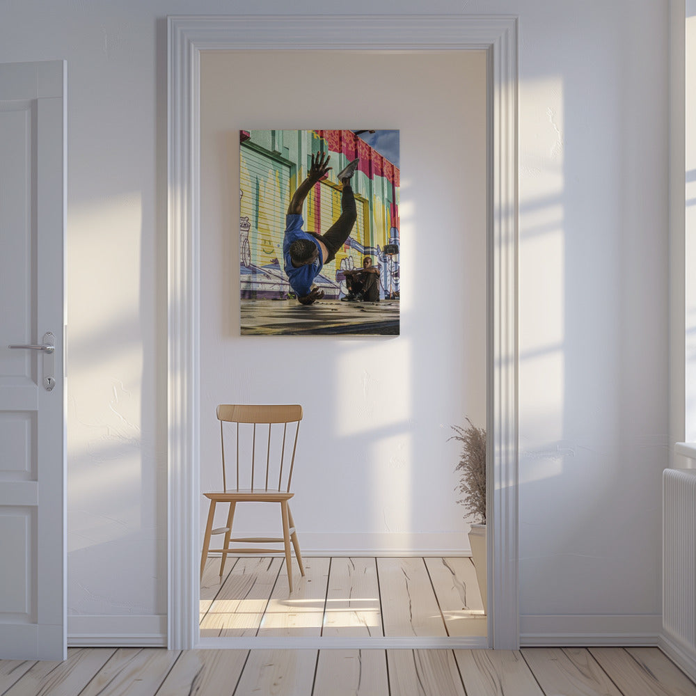 Strider | Canvas