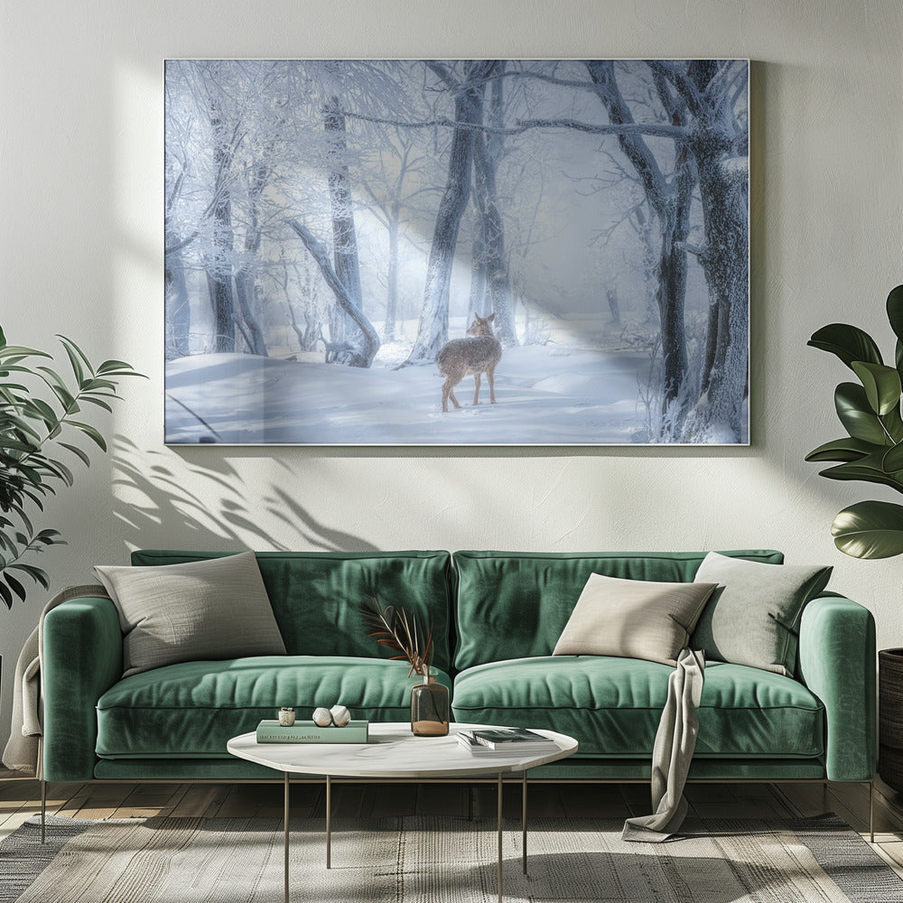 Sikahjorten i den snötäckta skogen | Canvas