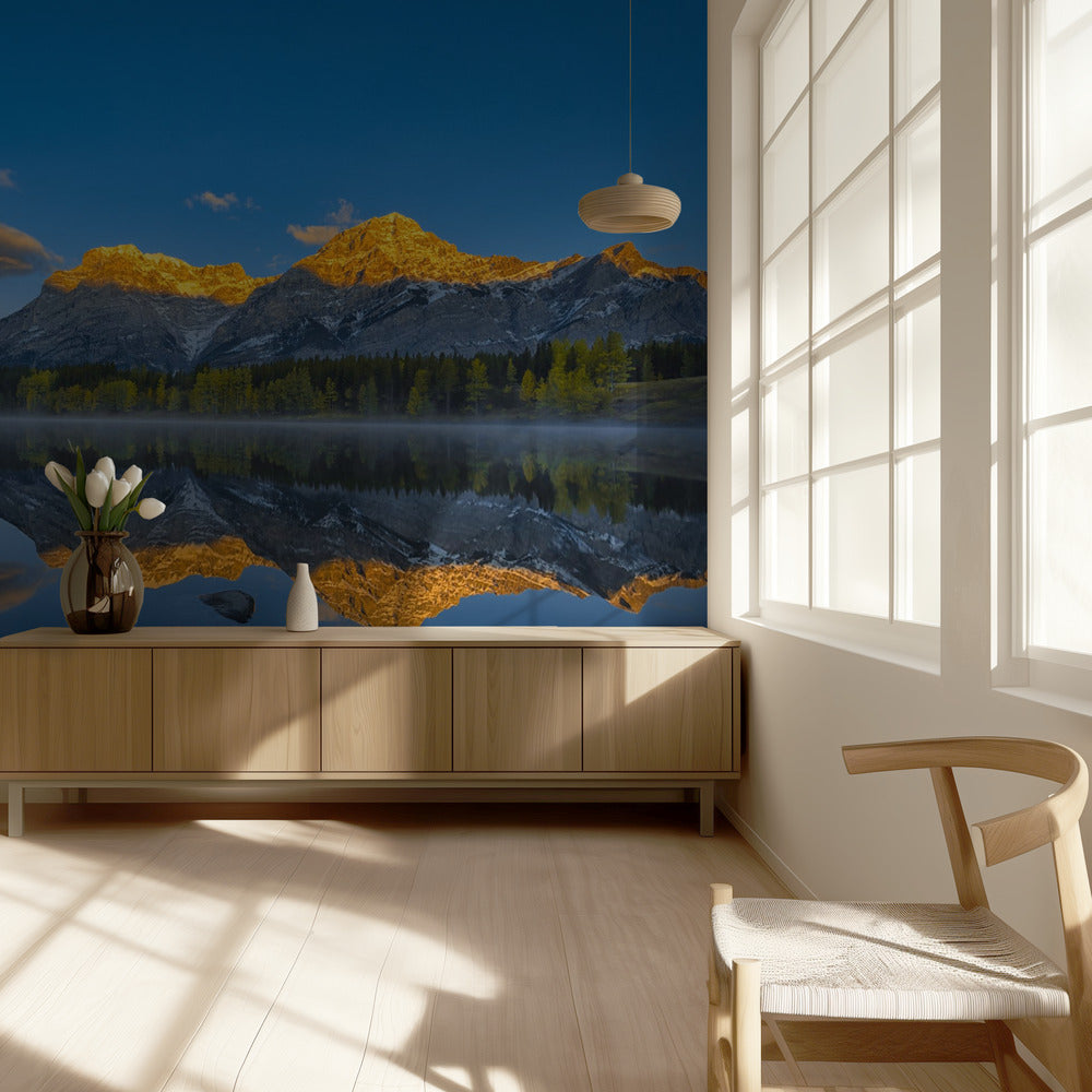 En perfekt morgon i kanadensiska Klippiga bergen | Tapet