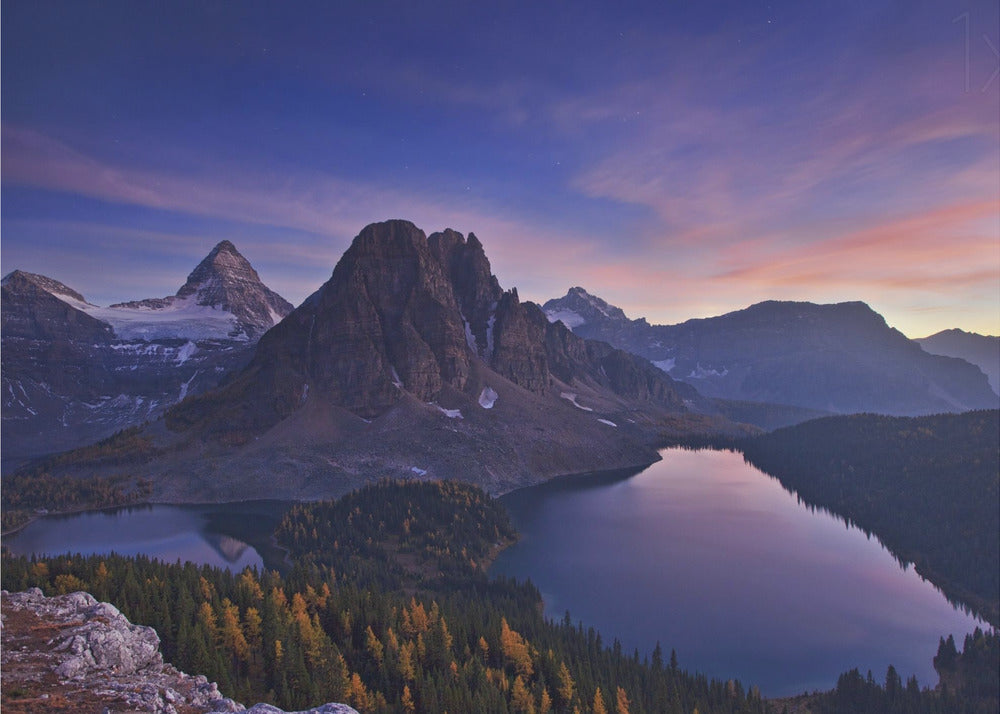 Skymning vid Mount Assiniboine | Tapet
