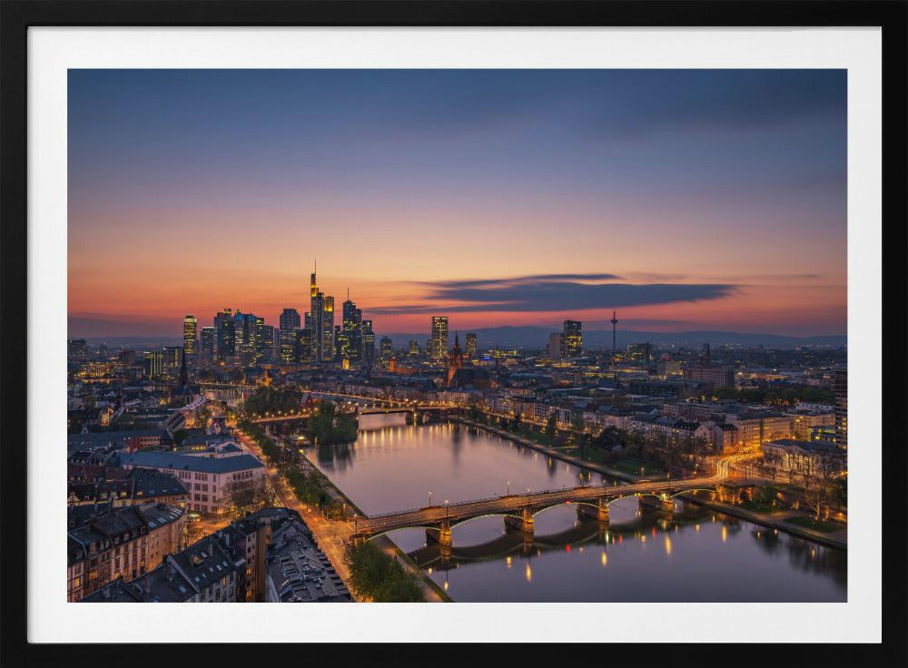 Skyline di Francoforte al tramonto | Poster - Stampe d’Arte
