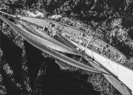 Above the racing ship | Canvas