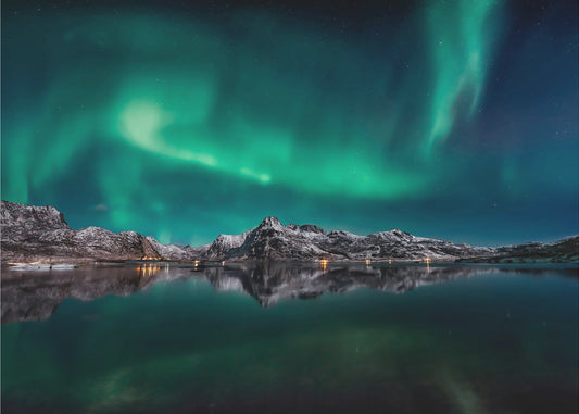 Lofoten Aurora Reflection | Tapet