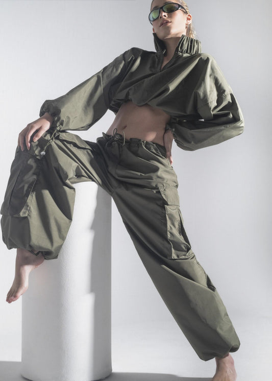 Carlota in fashion | Canvas
